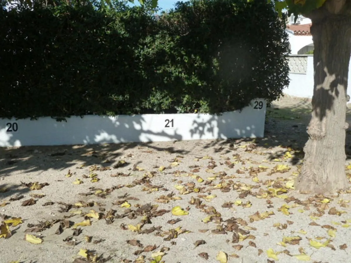Apartamento En Primera Linea Playa Ref 285 Empuriabrava 0*,